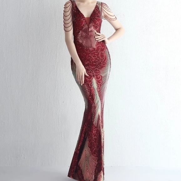 WIne Red, Floral, Sleeveless, Round Back, V Neck, Sequined Mermaid Gown - Picture 4 of 16